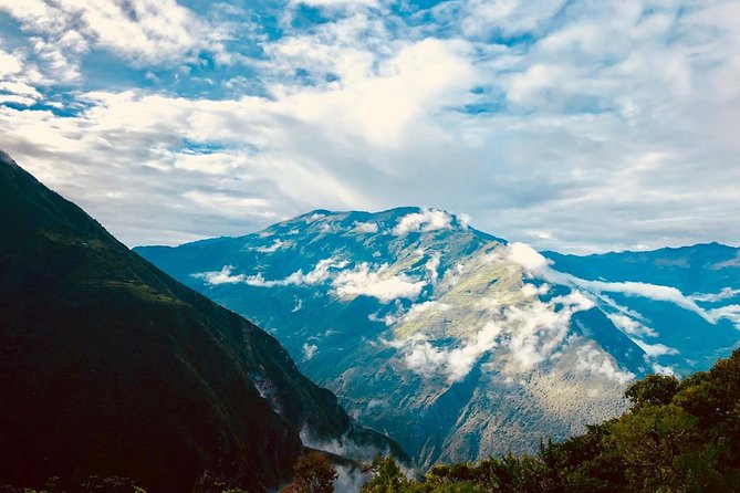 Choquequirao Trek 5 Days - Huaynas Expeditions - Pick up and Transportation