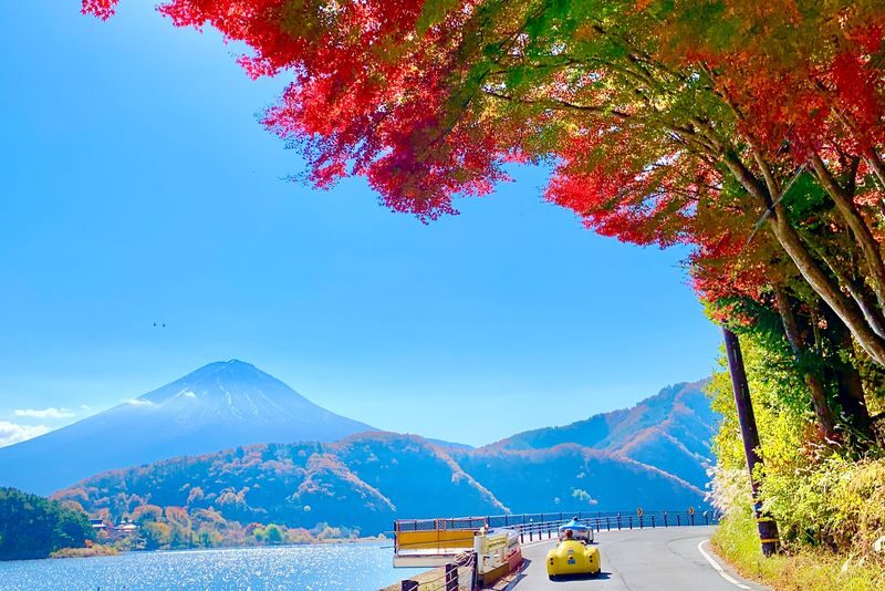 Choro-Q Mini Car Driving Experience in Lake Kawaguchi Area - Meeting at Kawaguchiko Station