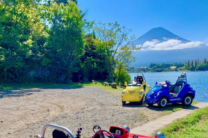Choro-Q Mini Car Driving Experience in Lake Kawaguchi Area - The license rules deserve a careful check