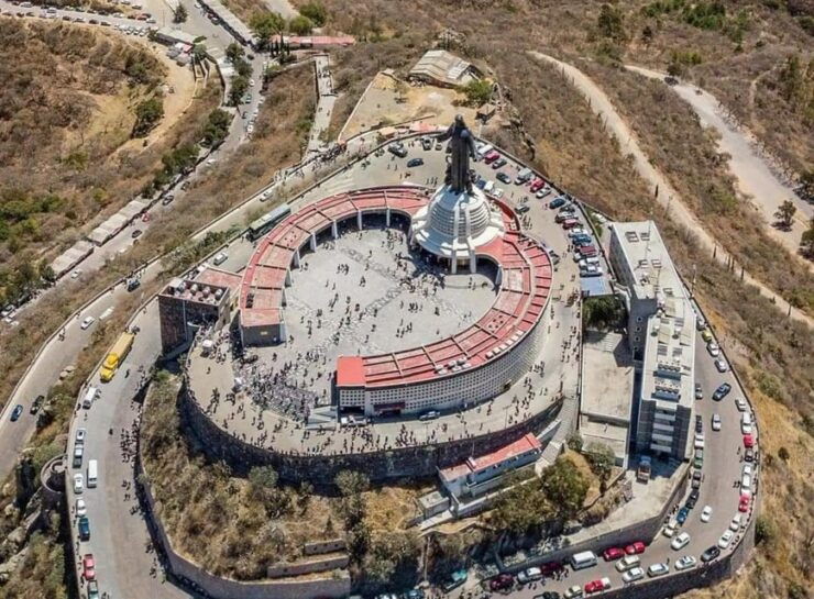 Christ the King, Catrinas, Mommies and Mineral De La Luz - Key Attractions