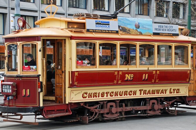 Christchurch Airport Transfers : Airport CHC to Christchurch in Business Car - No Refund for Late Cancellations or Changes