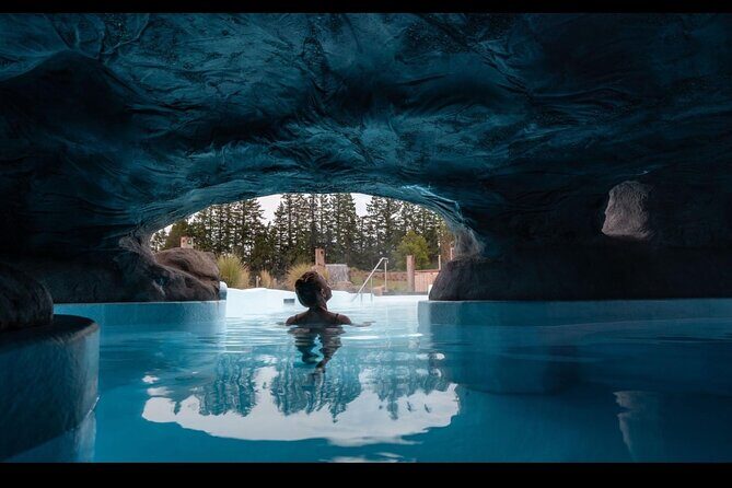 Christchurch day tour: Jet Boat the Rakaia Gorge & visit Methven - Transportation and Practical Aspects