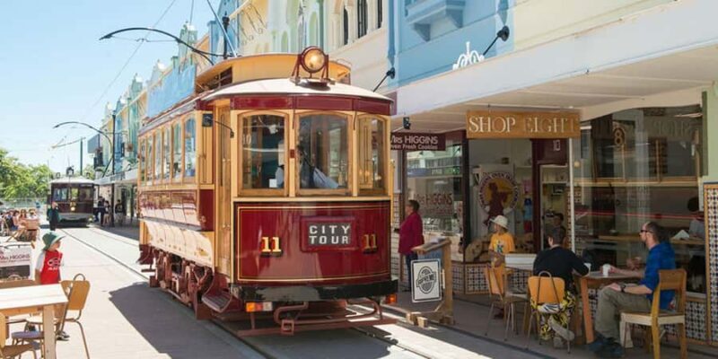 Christchurch Sightseeing & Lyttelton Harbour Tour - FAQs
