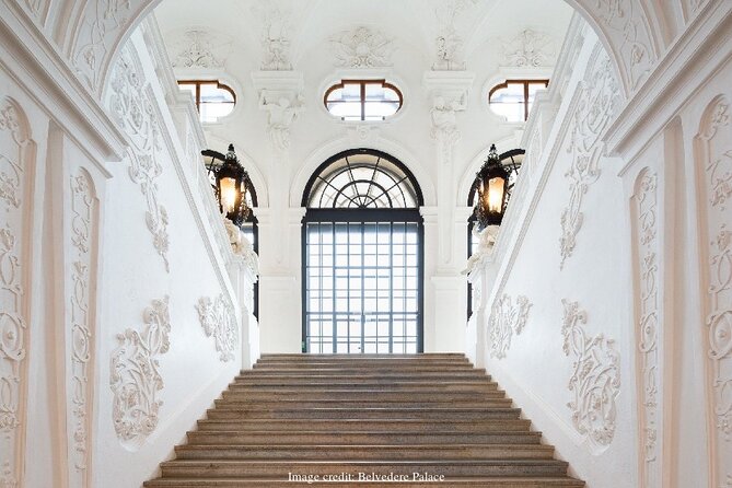 Christmas at Belvedere: Private Tour of the Upper Palace & Market - Additional Information and Resources