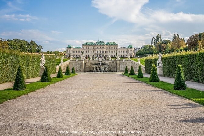 Christmas at Belvedere: Private Tour of the Upper Palace & Market - Common Questions