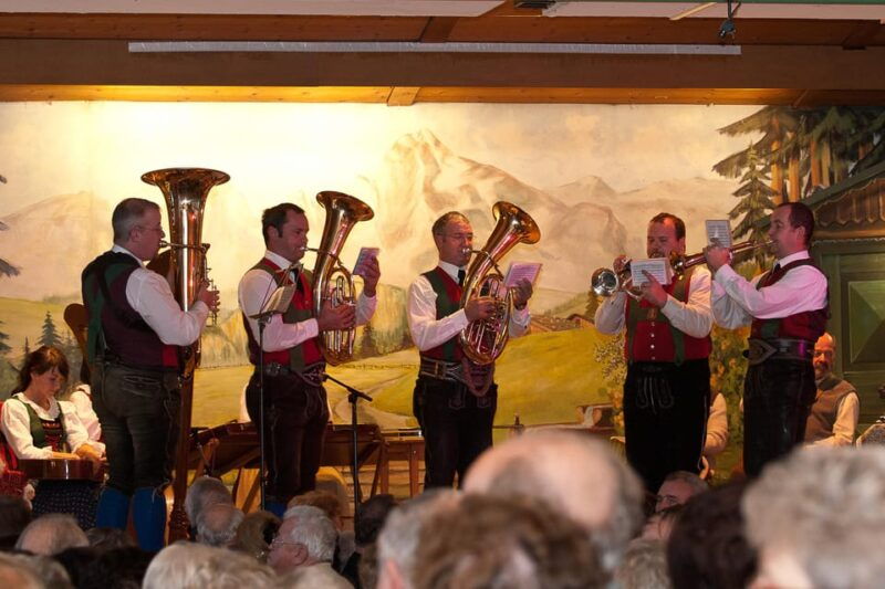 Christmas Concert with the Gundolf Family - Dec. 14th & 23rd - Good To Know