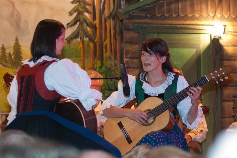 Christmas Concert with the Gundolf Family - Dec. 14th & 23rd - An Overview of the Christmas Concert Experience