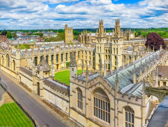 Christmas Day Trip to Windsor, Oxford & Avebury With Lunch - Cancellation Policy