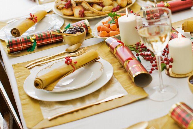 Christmas Eve Dinner on Sydney Harbour - Unforgettable Memories: Capture the Magic of Christmas Eve