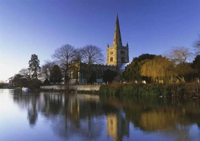 Christmas in Oxford, the Cotswolds and Stratford With Lunch - Full Description