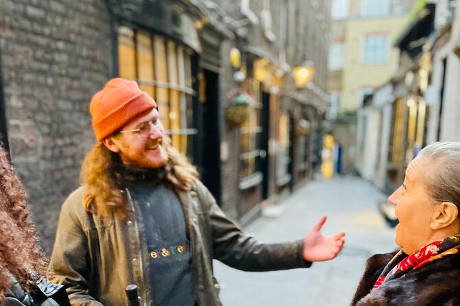 Christmas Lights and Markets Guided Walking Tour With Mulled Wine - Common Questions
