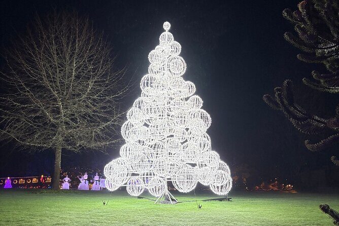 Christmas Lights Tour Butchart Gardens & City Tour in Victoria BC - FAQ