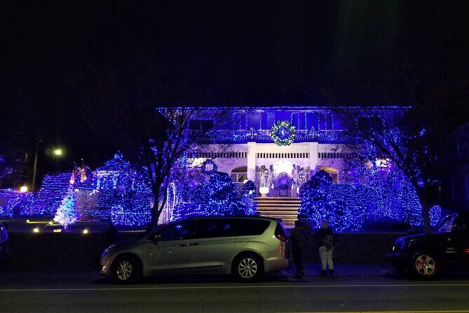 Christmas Lights Tour of Dyker Heights Brooklyn - Good To Know