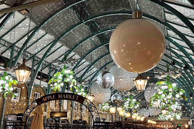 Christmas Lights Walk of Central London - Nearby Attractions and Dining Options