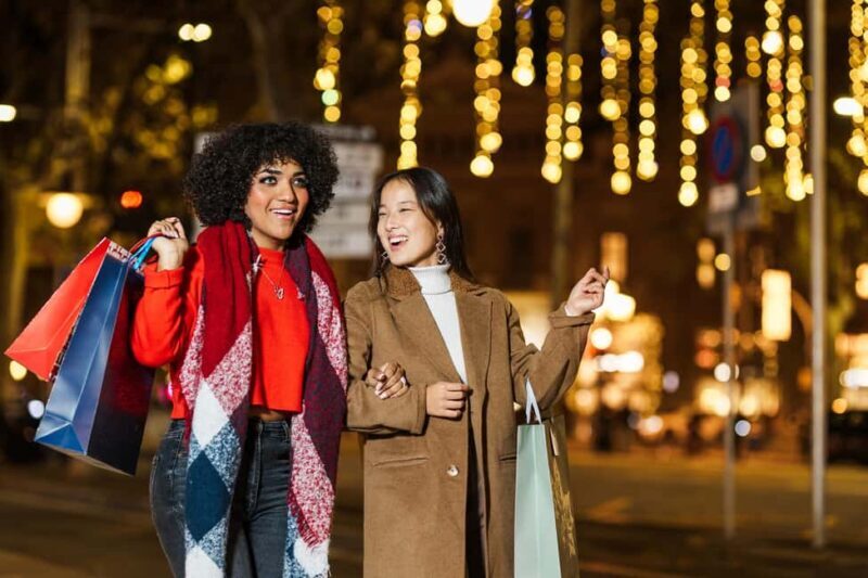 Christmas Magic in Barcelonas Gothic Quarter - Private Tour - Good To Know