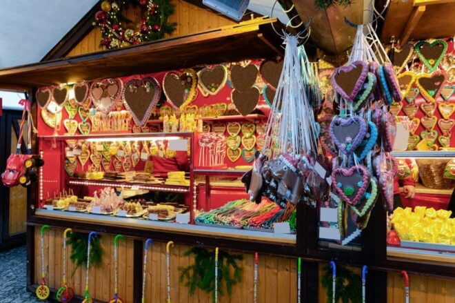 Christmas Magic in Cologne: A Festive Walking Tour - Exploring Kreuzblume