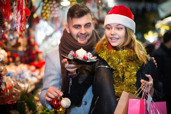 Christmas Magic: Walking Granada's Historic Highlights - Festive Markets and Local Artisans