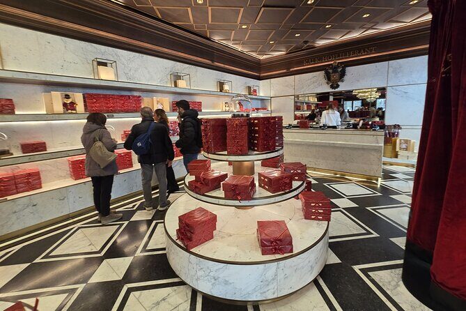 Christmas Markets & Shopping in Vienna - Good To Know