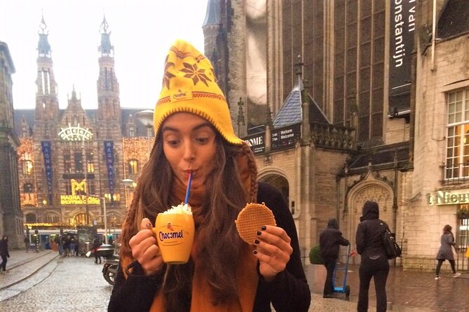 Christmas Walking Tour in Amsterdam - Meeting Point and Time