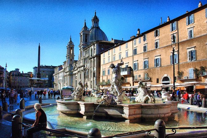 Christmas Walking Tour in Rome - Tour Details