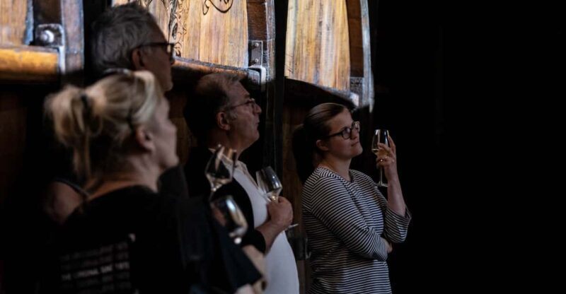 Christmas Wine Tour with Wine Tasting - Good To Know