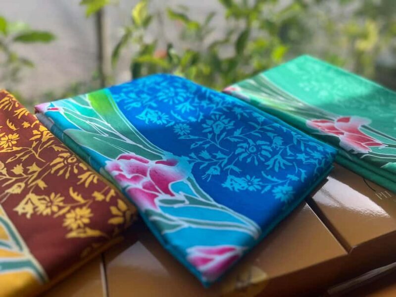 Chumphon : Story of Batik Making Workshop with Transfers - Discovering the Charm of the Batik Making Workshop in Chumphon
