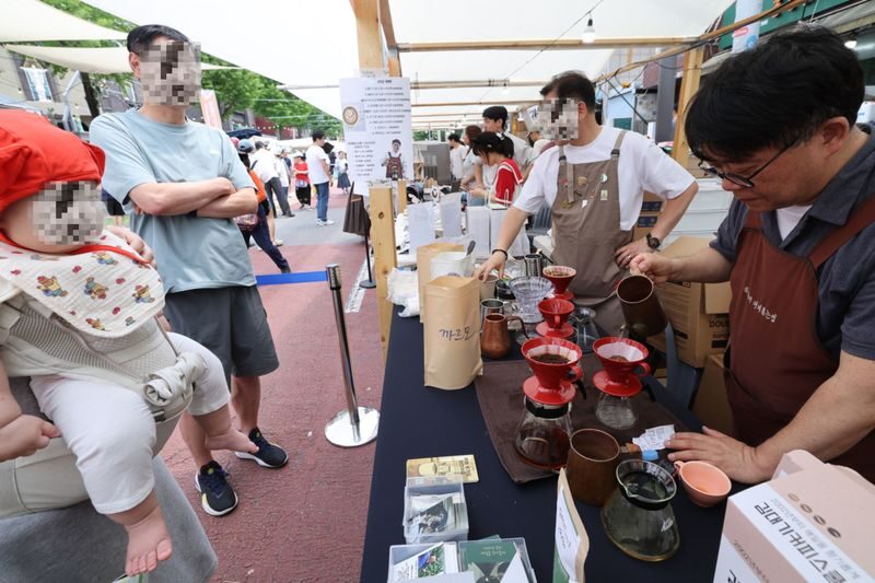 Chuncheon Festival Experience: Gangchon Railbike & Samaksan Day Tour - Festival days and Happy Chowon Ranch