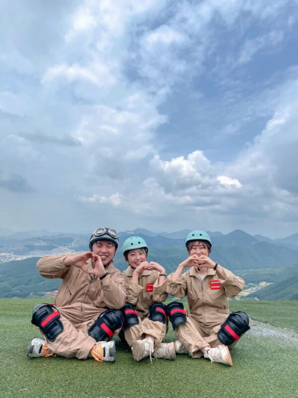 ChungBuk Danyang Paragliding in a worldwide paragliding - CAFE SANN - The tandem flight and its safety limits