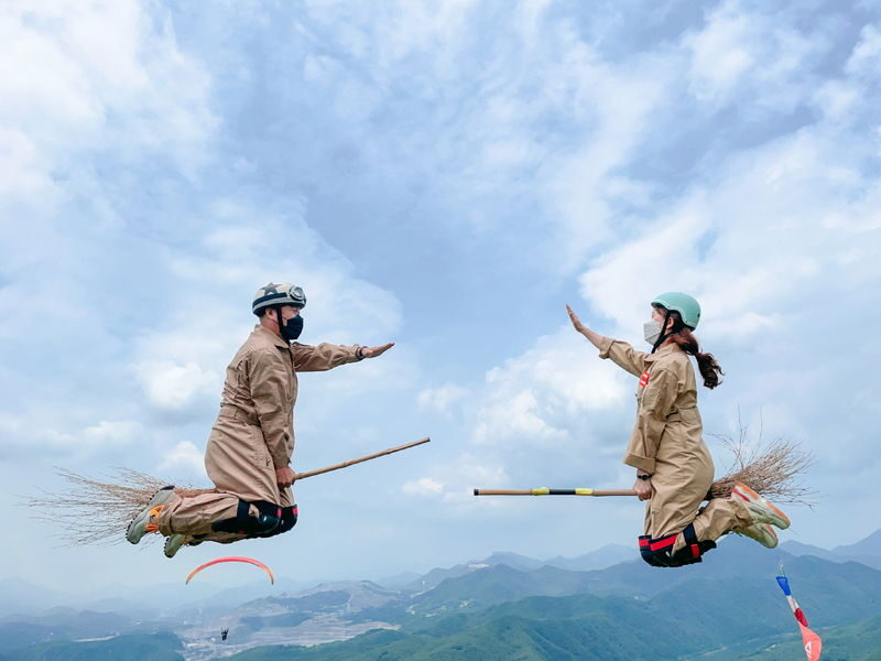 ChungBuk Danyang Paragliding in a worldwide paragliding - CAFE SANN - What is included, and what you still need to plan