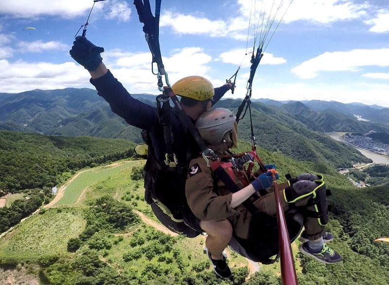ChungBuk Danyang Paragliding in a worldwide paragliding - CAFE SANN - Should you book Cafe Sann paragliding?