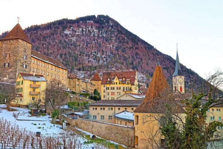 Chur: Express Walk With a Local in 90 Minutes - What to Expect