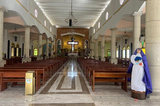 Churches Tour with monuments and Shopping Private Experience - Exploring the Itinerary: What to Expect from Start to Finish