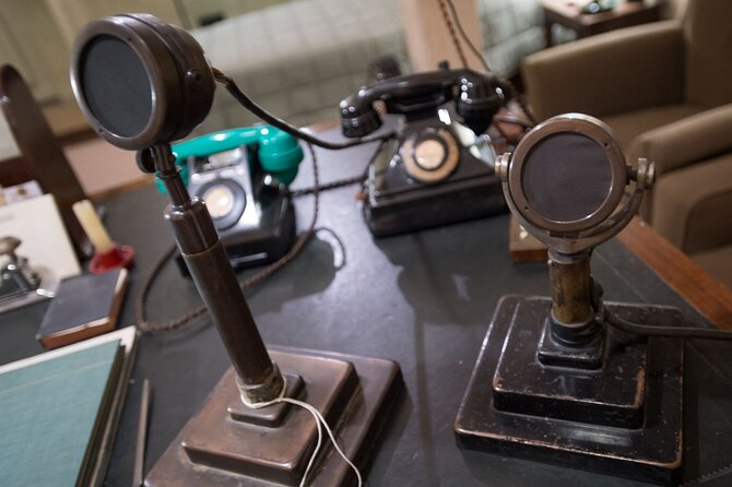 Churchill War Rooms Behind The Glass and Private Car Tour - Tour Itinerary Details