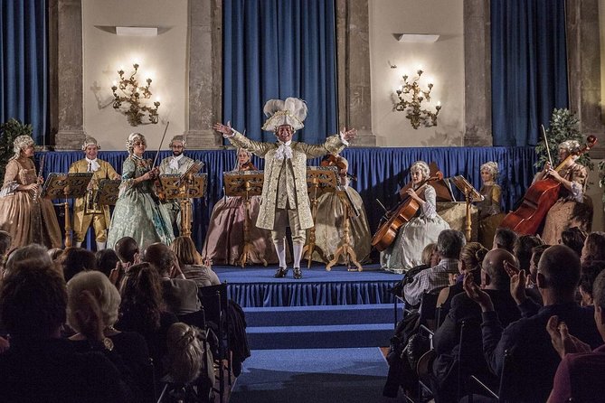 Cicchetti & Concert in Venice - Discovering Local Cicchetti Delights