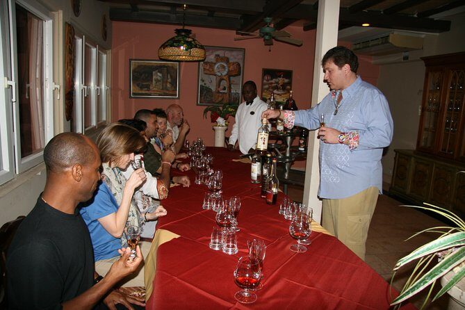 Cigar Demo and Rum Tasting at Graycliff Cigar Company - Authentic Experiences and Insights from Reviewers