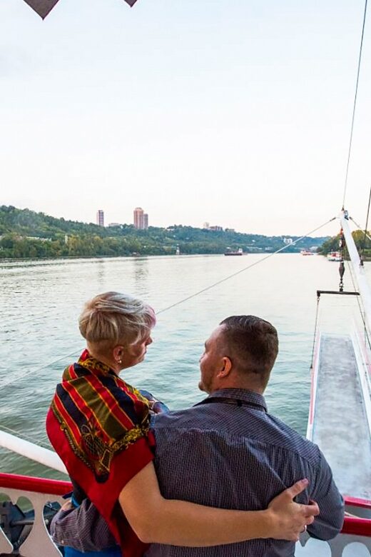 Cincinnati: Riverboat Cruise with Lunch and Entertainment - The Itinerary: What You Can Expect