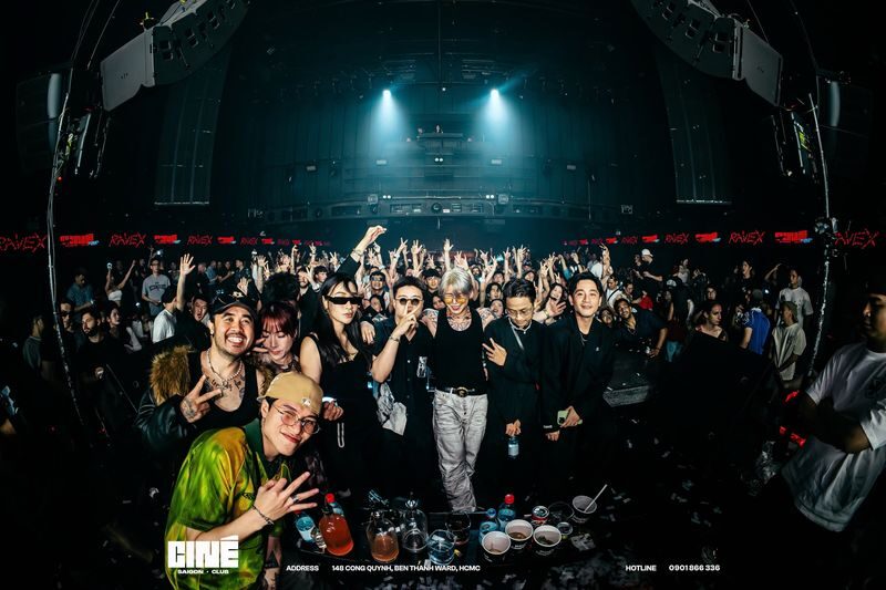 CINE Saigon: Premium Nightlife, Live Shows & DJ Party Experience - Is the entry price good value?