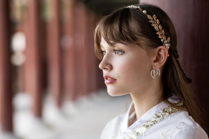 Cinematic Hanbok Photoshoot at Gyeongbokgung - At a glance