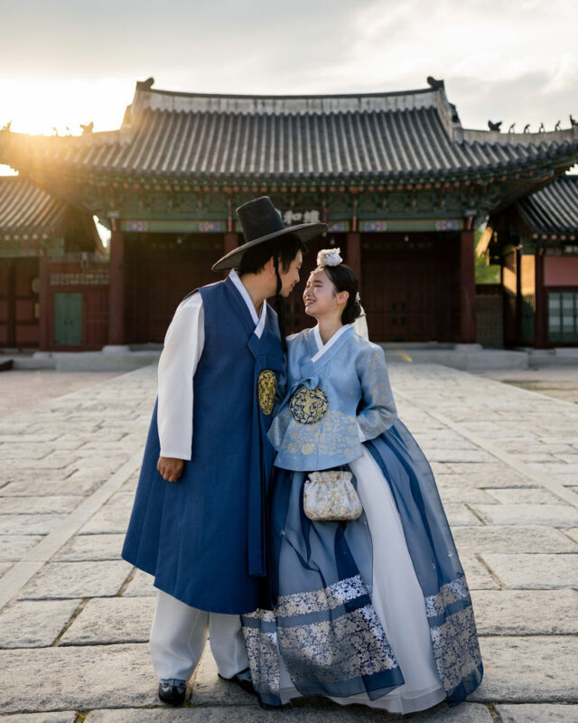 Cinematic Hanbok Photoshoot at Gyeongbokgung - Should you book?