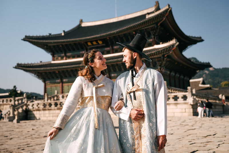 Cinematic Hanbok Photoshoot Experience - What to know before you book
