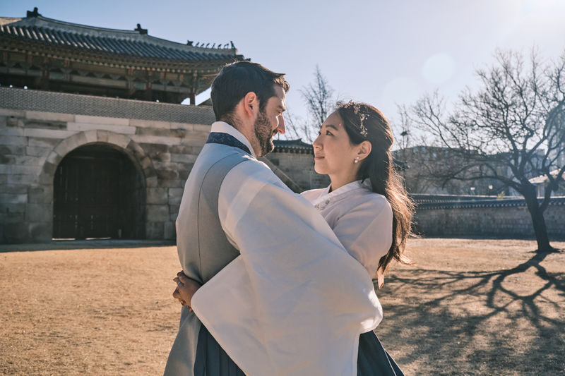 Cinematic Hanbok Photoshoot Experience - Why the pose guidance matters