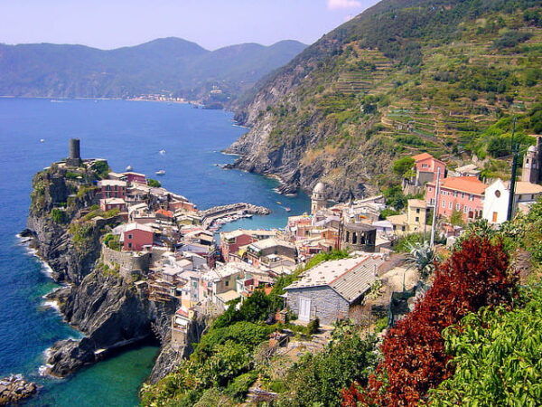 Cinque Terre - a Sea of Beauty - 5 Paradise Lands - Booking and Cancellation Policy