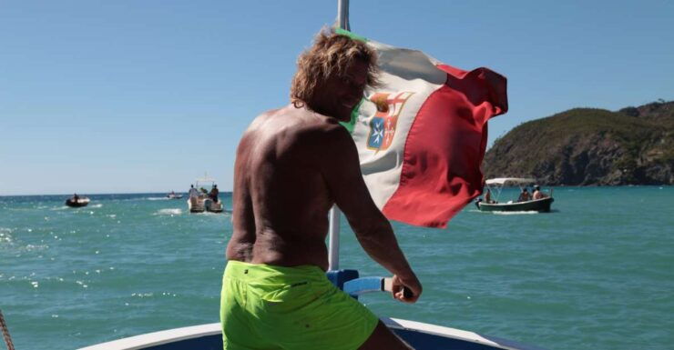 Cinque Terre: Afternoon Boat Tour With Brunch on Board - Reservation Process