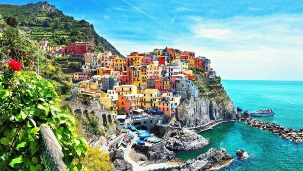 Cinque Terre Audioguide - Travelmate App for Your Smartphone - The Sum Up