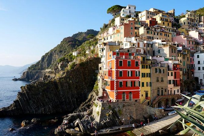 Cinque Terre Day Trip From Florence With Optional Vineyards Hike - Overview and Itinerary