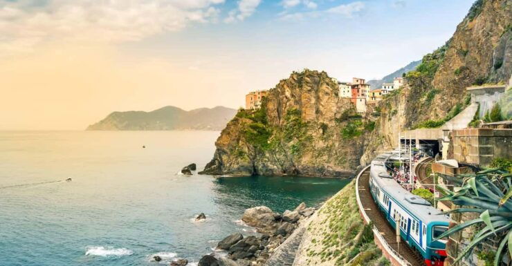 Cinque Terre Express: Train Between La Spezia and Monterosso - Overview of the Train Service