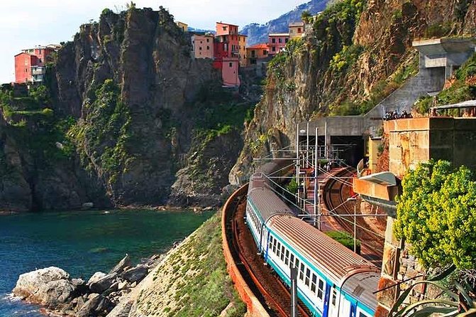 Cinque Terre Full-Day Trip From Florence - Logistics and Meeting Point