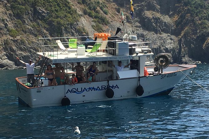 Cinque Terre Lunch Boat Tour - The Sum Up