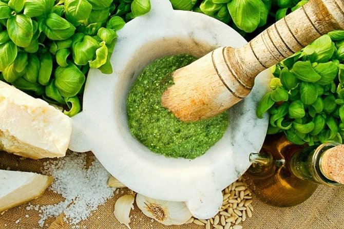 Cinque Terre Pesto Making Class, Boat Tour and Lunch - The Sum Up