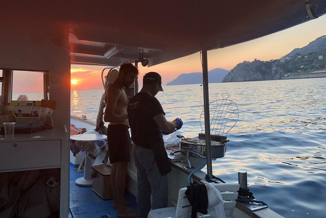 Cinque Terre Sunset Boat Tour - Meeting and Pickup